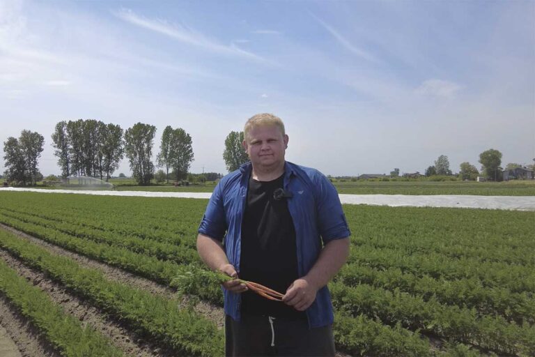 Piotr Krajewski uprawia warzywa w standardzie ekologicznym na powierzchni 46 ha